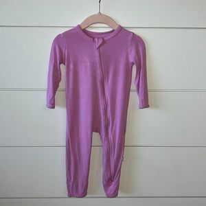 Kyte Baby Bamboo Zippered Romper in Bubblegum. Size 6-12 Months